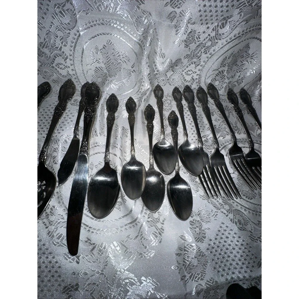 16 PiecesOneida OCO USA Glossy Stainless Steel Flatware